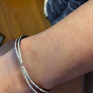 💜3for$15 Elegant Silver Rhinestone front opening Women's Bracelet Never Worn